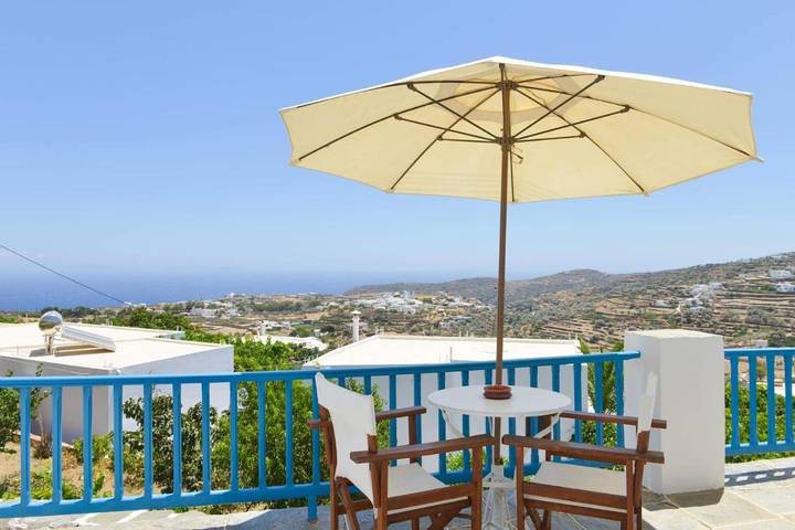Maison d’hôte, avec Terrasse ainsi que Jardin et Vue dans Apollonia