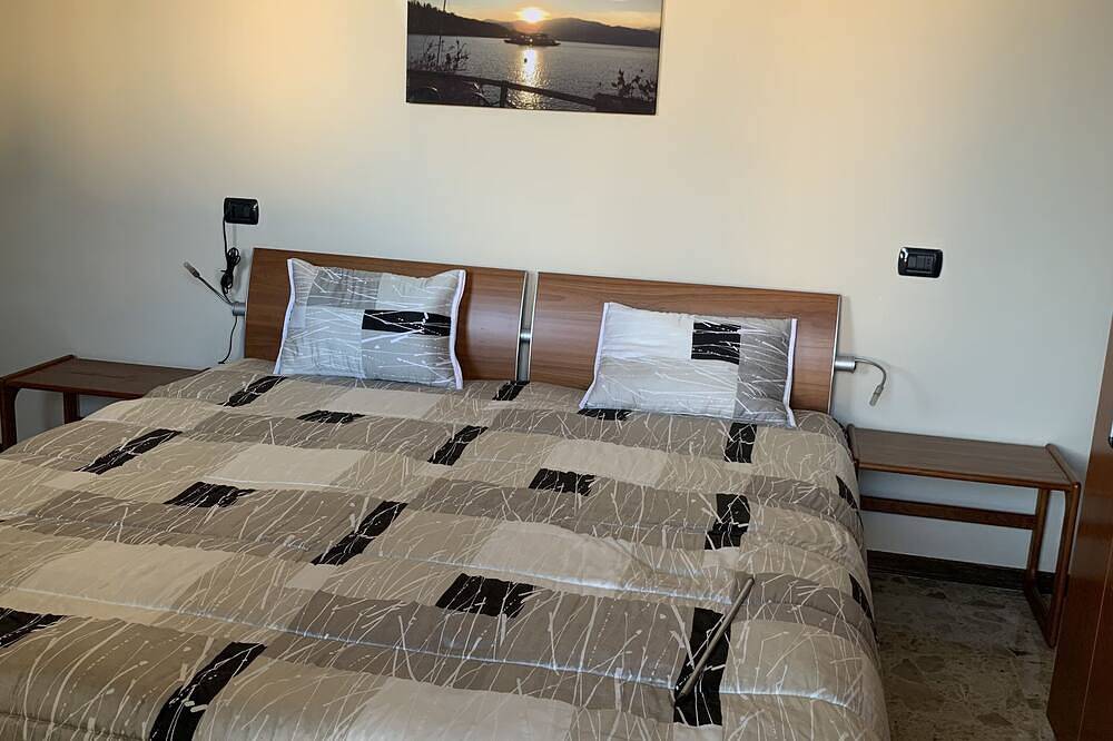 Freistehendes 4½-Zimmer-Haus mit Pool und traumhafter Seesicht in Germignaga, Lago Maggiore (Lombardei)