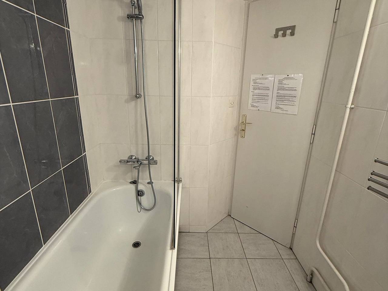 Appartement entier, Studio 3 couchages au pied des pistes avec balcon in Prapoutel, Les Adrets