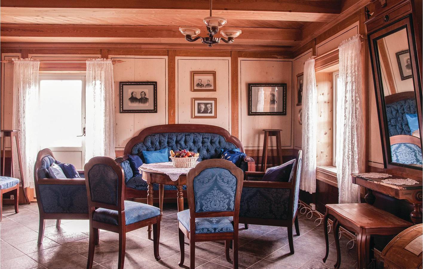 Ferienhaus für 9 Personen mit Garten in Tynset