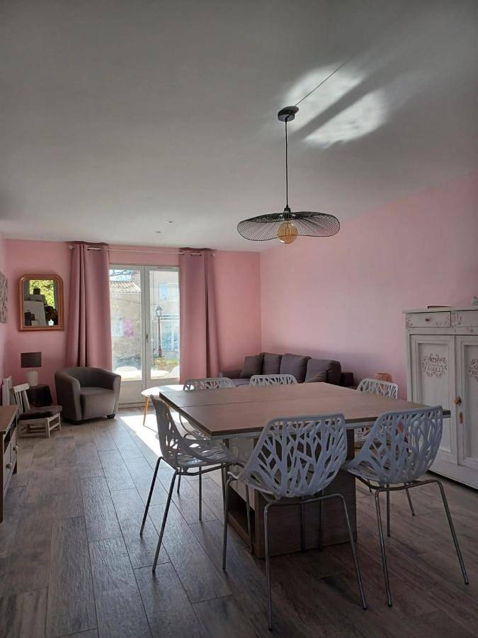 Location de vacances pour 6 personnes, avec jardin, animaux acceptés dans Office de Tourisme des Salles sur Verdon - 4