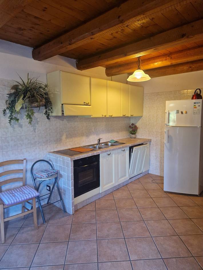Baita 'Baita Prapur' mit privatem Garten in Pieve di Bono-Prezzo, Gardasee-Berge