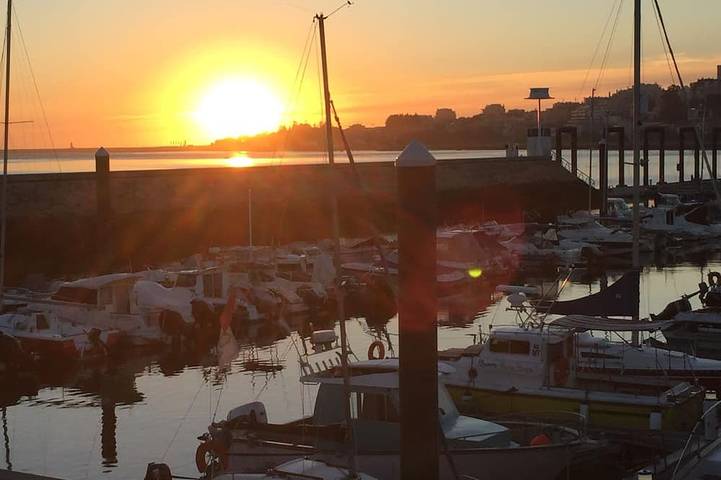 Péniche pour 2 personnes, avec terrasse au Portugal
