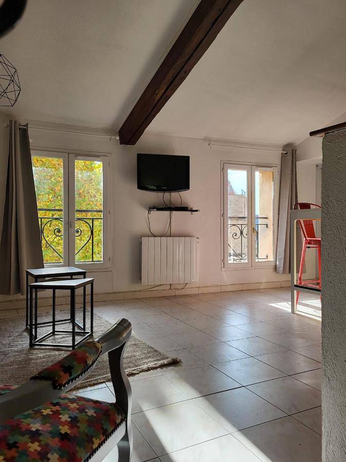 Gîte pour 4 personnes, avec vue à Barjols - 3