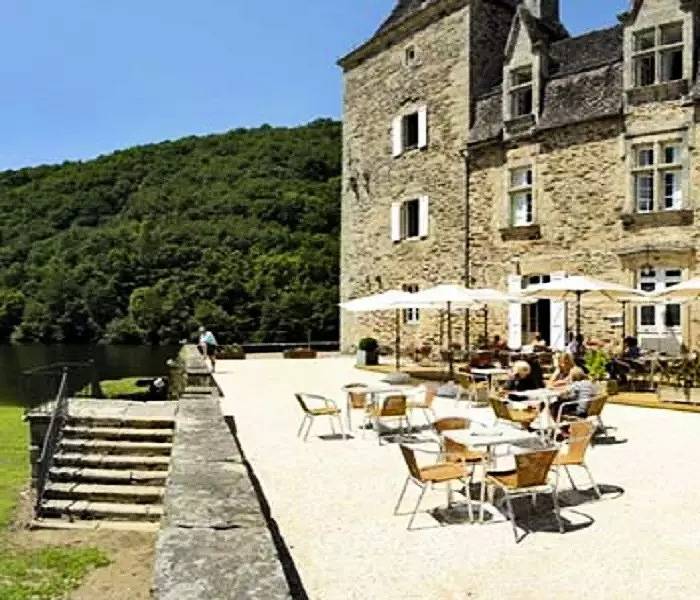 Camping pour 4 personnes, avec terrasse en Corrèze - 4
