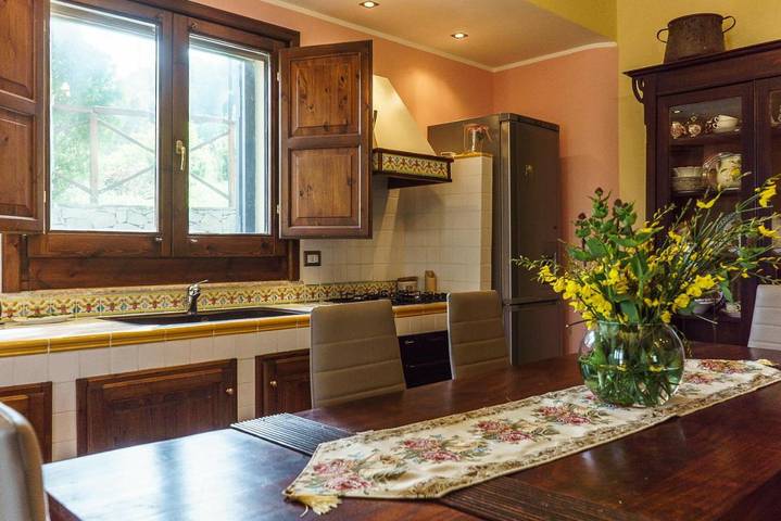 Location de vacances pour 6 personnes, avec Balcon et Terrasse ainsi que Jardin et Piscine à Francavilla di Sicilia - 4