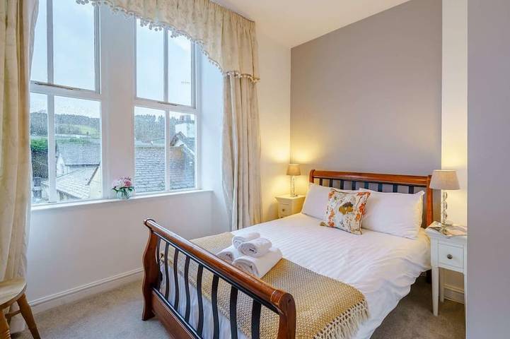 3 Bed in Hawkshead (oc-llh21) in Hawkshead, Lake District