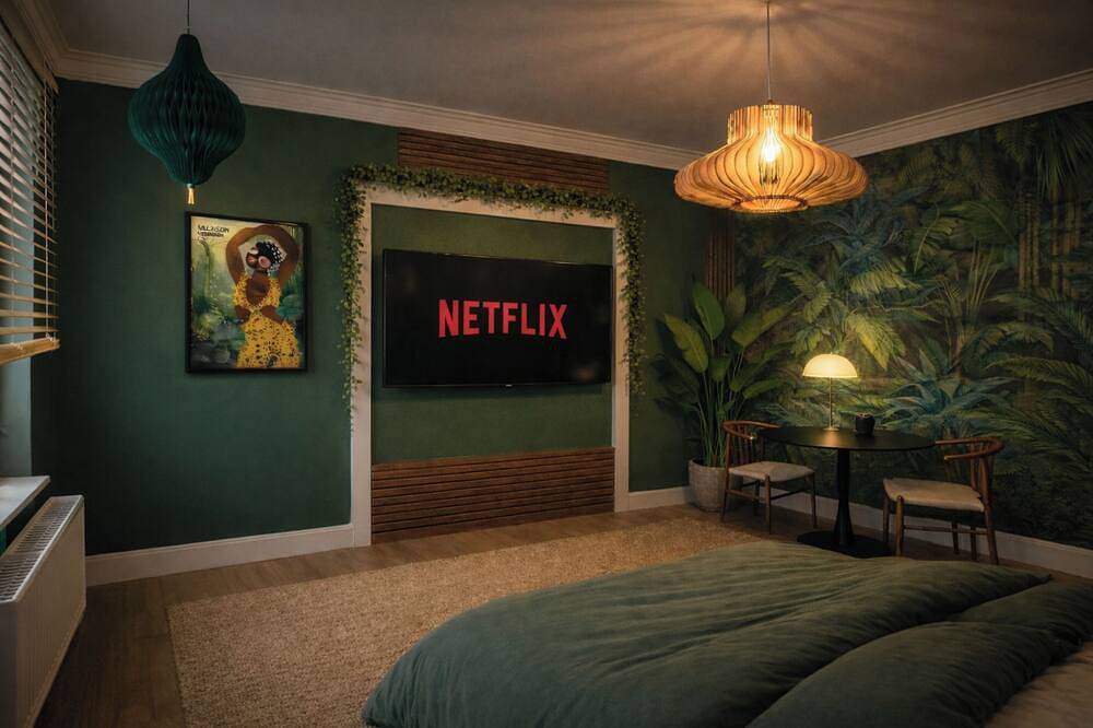 Ganze Wohnung, Greenbrook Homes - Jungle Suite in Aalborg, Limfjord in Nordjütland