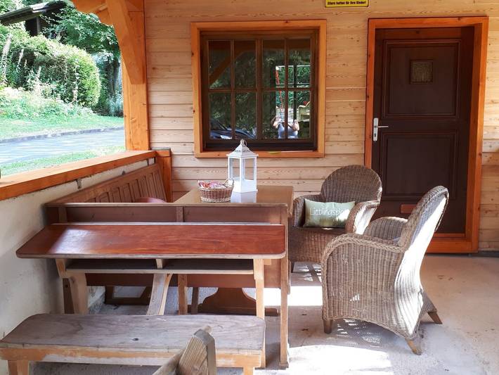 Ferienwohnung für 2 Personen, mit Balkon/Terrasse und Terrasse sowie Garten in Eifel (Rheinland-Pfalz) - 2