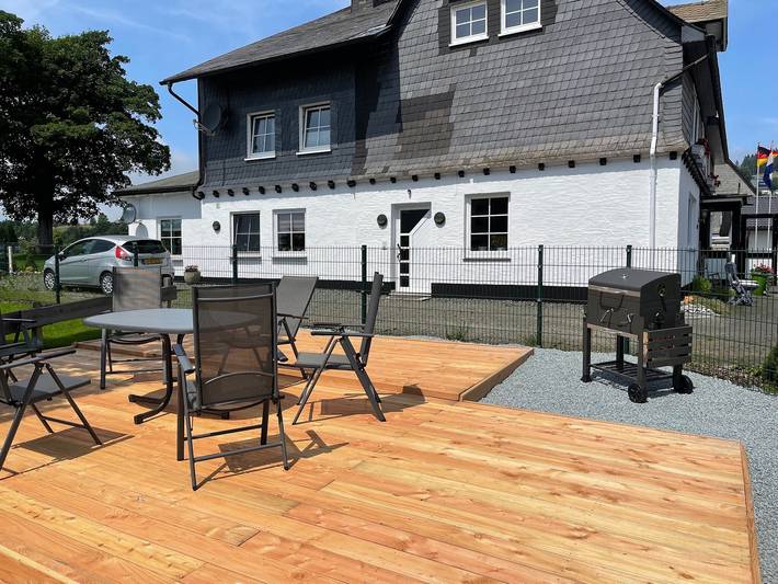 Ferienwohnung für 6 Personen, mit Terrasse und Garten, kinderfreundlich in Neuastenberg - 2