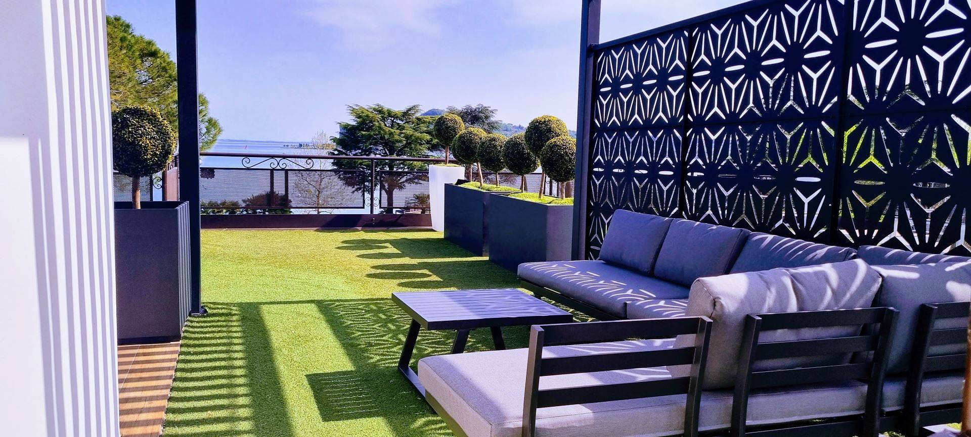 Ganze Ferienwohnung, Ferienwohnung für 2 Personen mit Garten in Spiaggia Gardiola, San Felice del Benaco