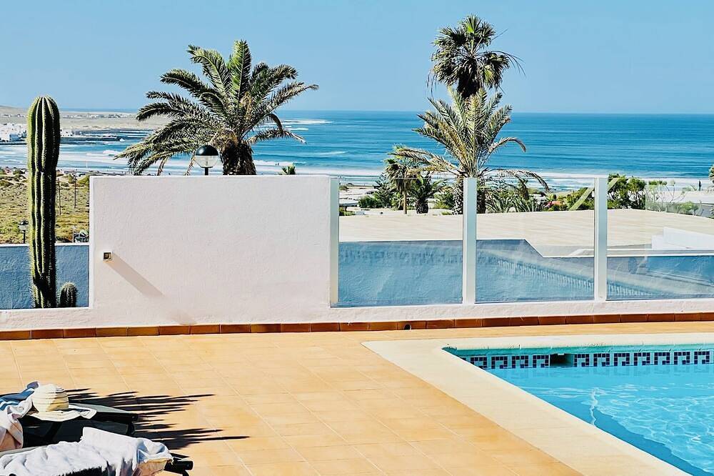 Canaryislandshost I Marquesa in Famara Beach, Teguise