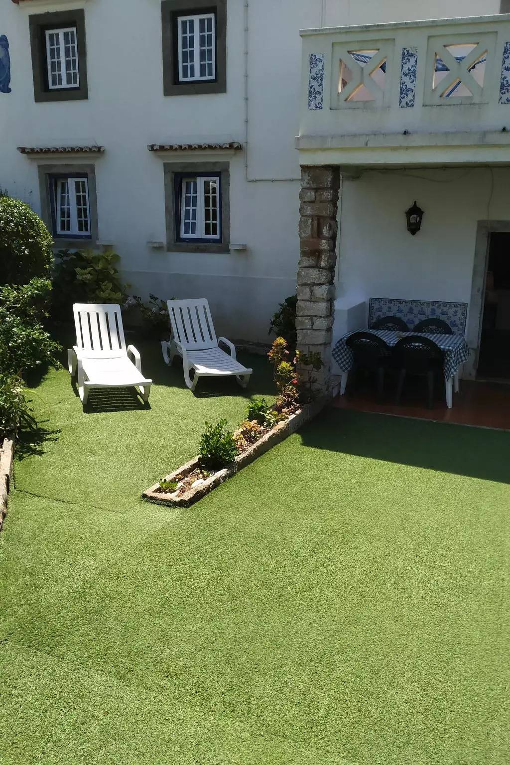 Ganze Wohnung, 3 Zimmer 4 Personen in Azenhas do Mar, Costa de Lisboa