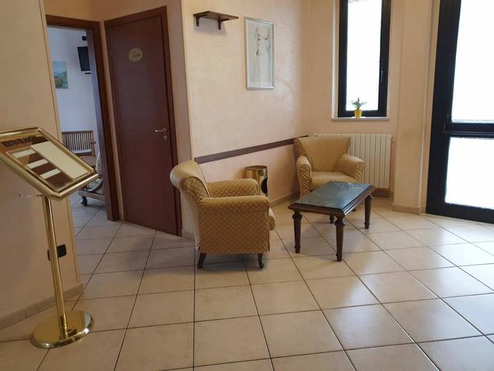 Hôtel pour 3 personnes, avec terrasse, animaux acceptés à San Giovanni Rotondo - 4