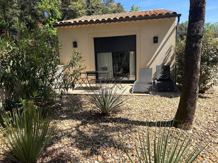 Appartement de vacances pour 4 personnes, avec Terrasse ainsi que Jardin et Piscine