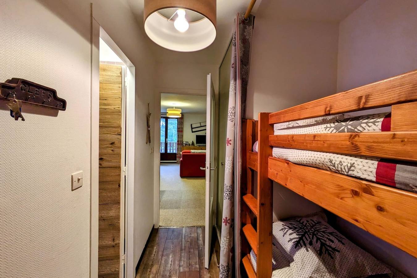 Appartement entier, Superbe appartement au pied des pistes - Le chamois*** in Le Revard, Les Déserts