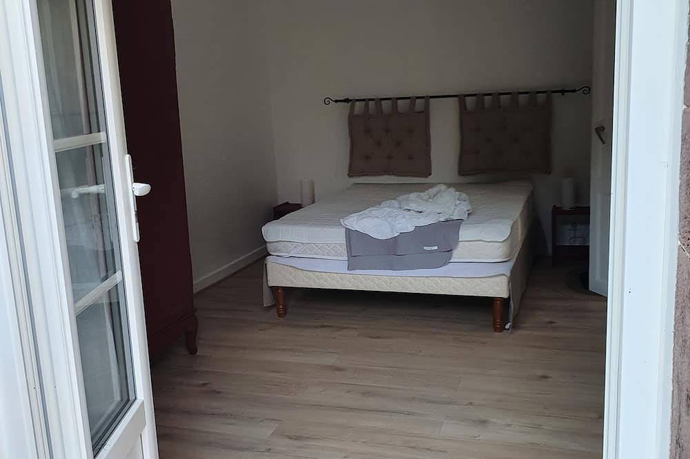 Apartamento entero, Ground floor apartment in the heart of Rue de la Citadelle in San Juan Pie de Puerto, Region de Bayona