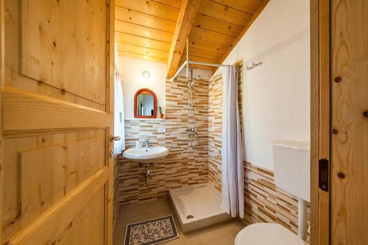 Chambre d’hôte pour 3 personnes, avec jardin et terrasse, animaux acceptés à Castelsardo - 4