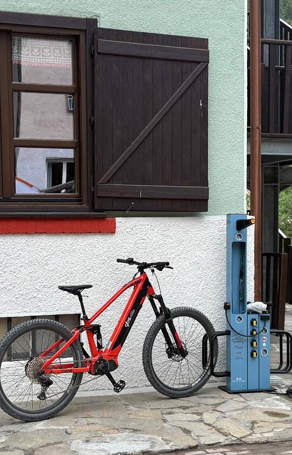 Chalet della Luna questo non è un albergo è quello che cercavi in Claviere, Via Lattea