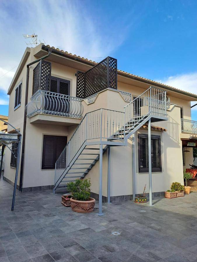 Apartamento de vacaciones para 4 personas, con jardín y vistas - 1