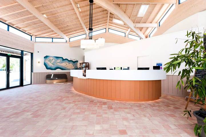 Sunêlia Prestige 2 chambres - 1 salle de bain 4 personnes in Sainte-Marie-de-Ré, Île de Ré