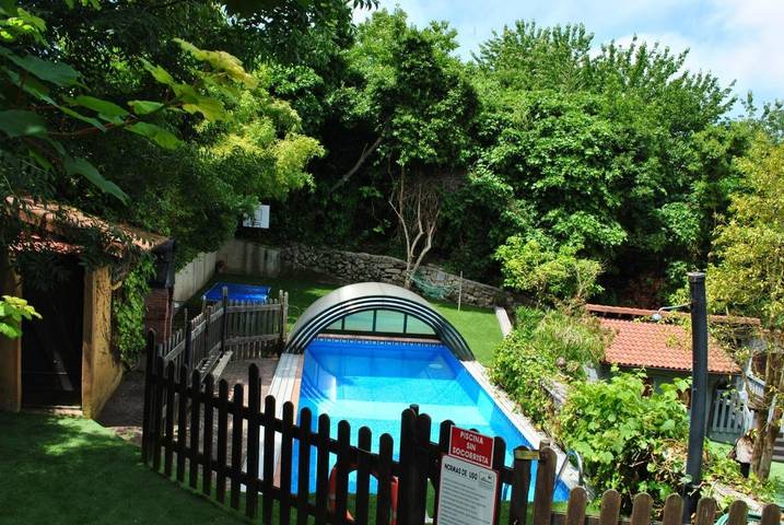 Casa de huéspuedes para 4 personas, con piscina además de jacuzzi y jardín, Se admiten mascotas - 1