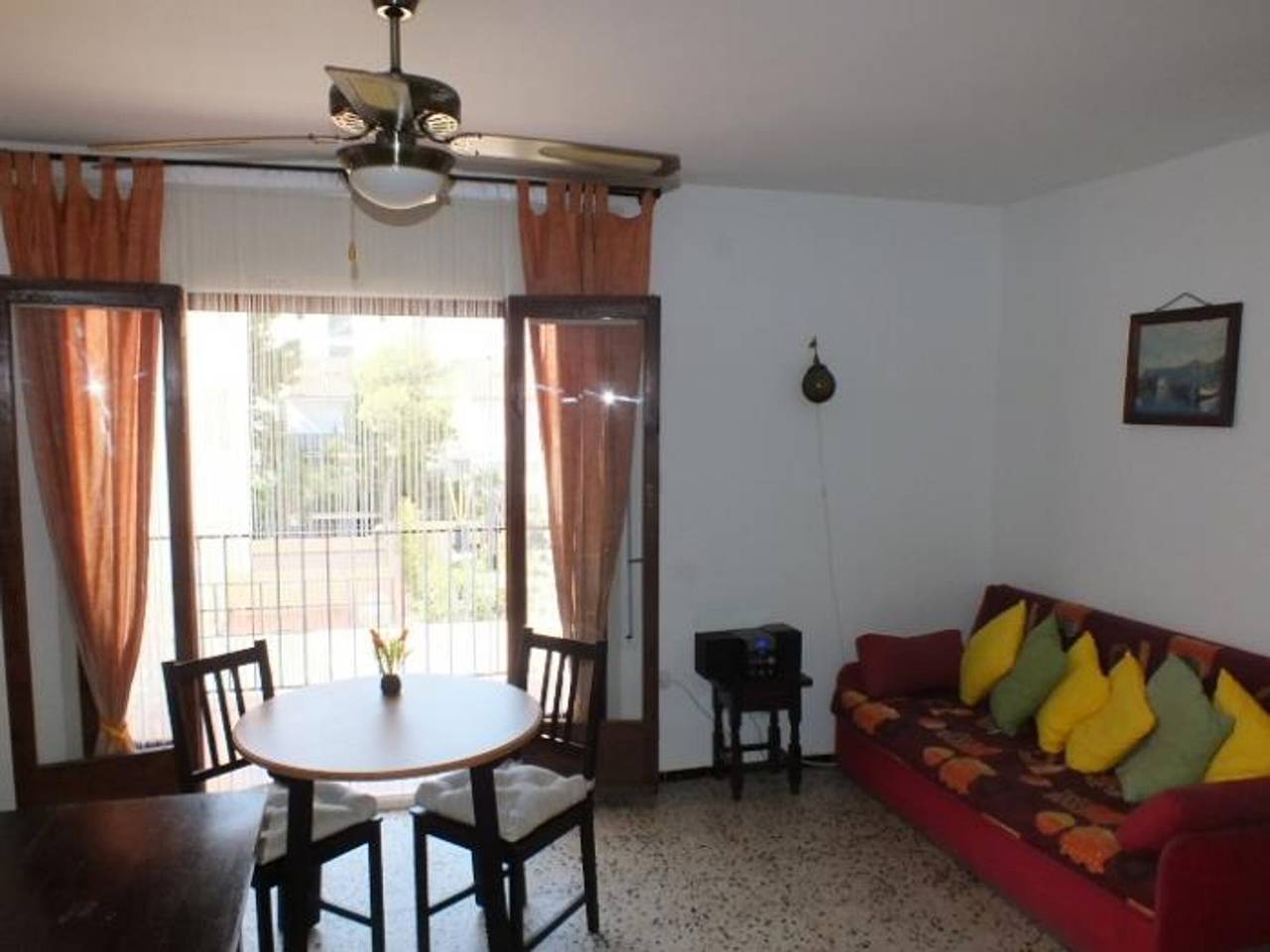 Appartement entier, Appartement Confortable à Roses, 1 Chambre, Proche Plage, Terrasse Idéale pour 2/3 Personnes in Santa Margarida, Roses
