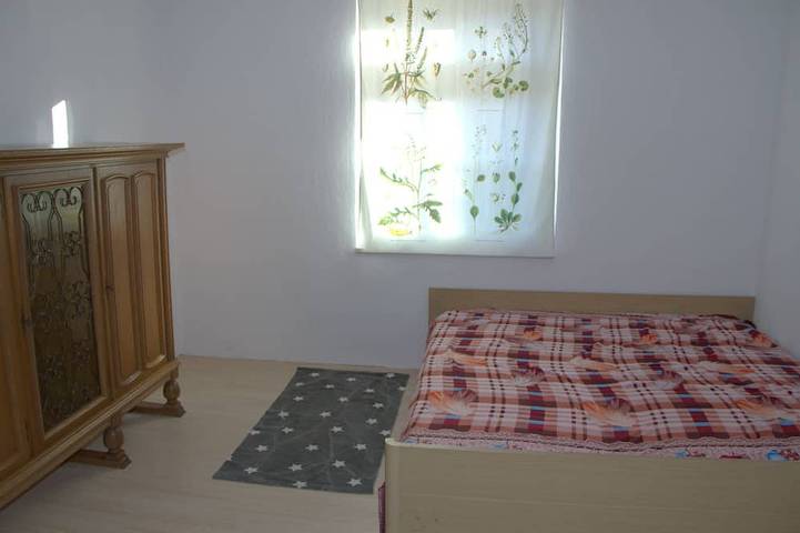 Ganze Wohnung, Ferienwohnung für 4 Gäste mit 2 Schlafzimmern in Lochwitz in Gerbstedt, Saale-Unstrut