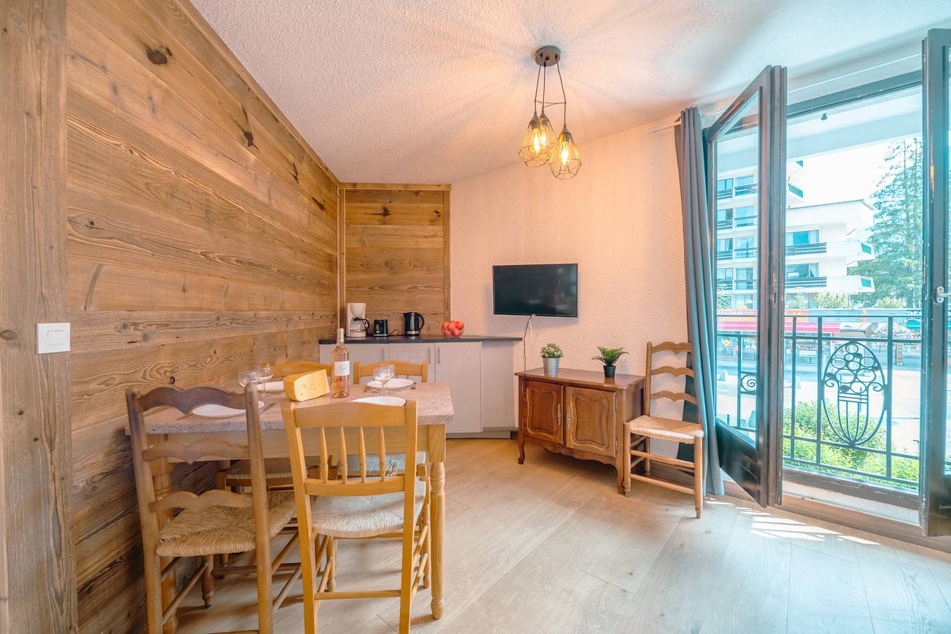 Entire apartment, Chamonix Sud - Bâtiment C 121 in Brevent-Flegere, Chamonix-Mont-Blanc