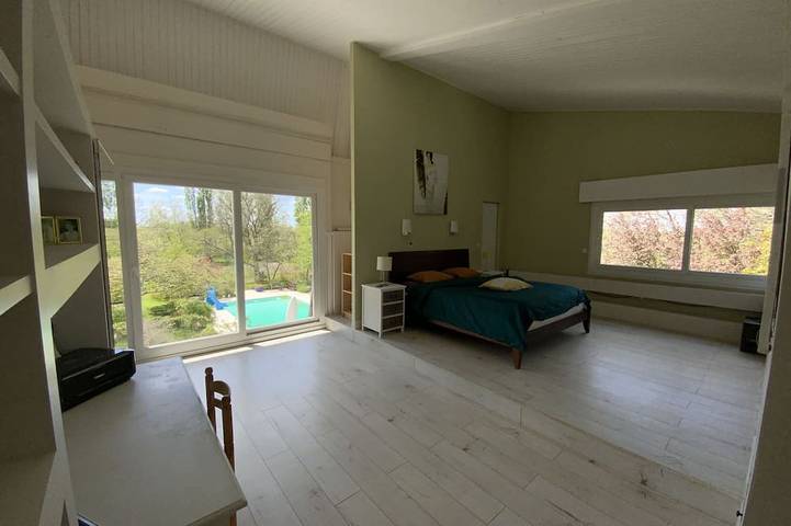 Location de vacances pour 18 personnes, avec jardin et terrasse à Ury - 2