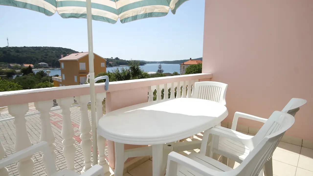 Appartamento vacanze a Veli Rat a partire da 153€ a notte