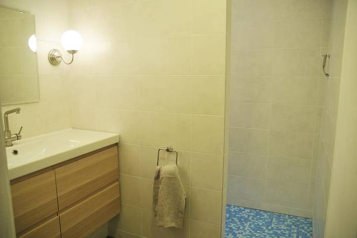 Gîte pour 6 personnes à Cahuzac-sur-Vère - 4