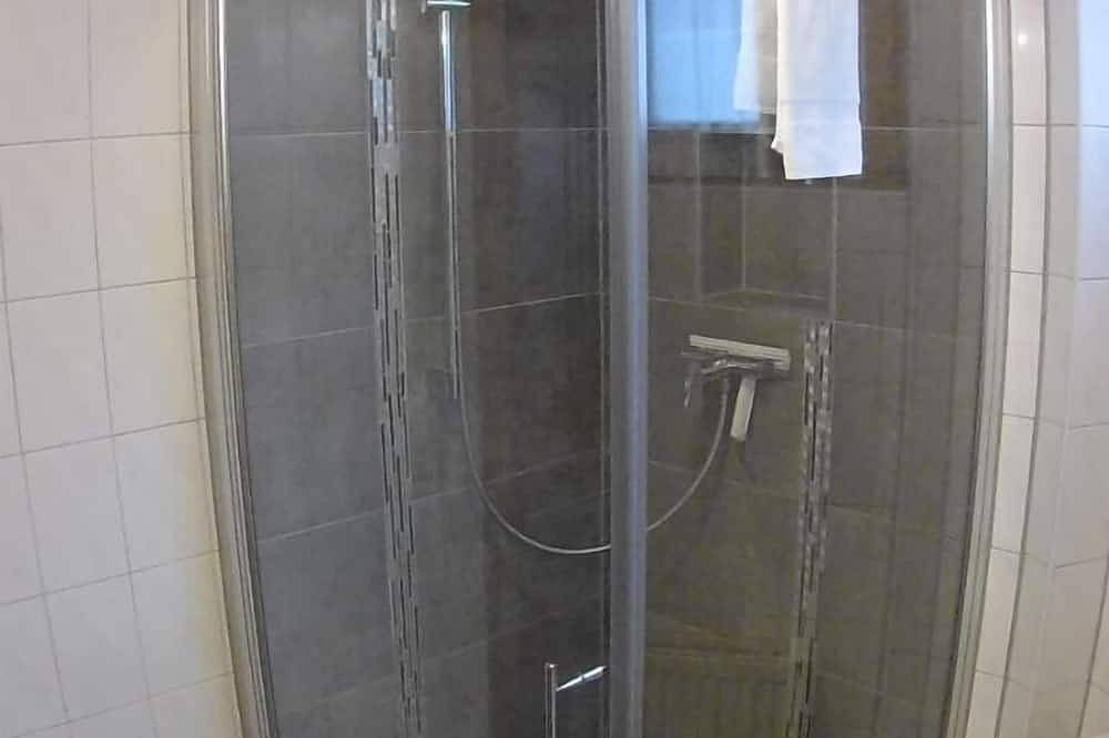 Ganze Wohnung, 55qm große Ferienwohnung auf zwei Ebenen mit Sonnengarten für 2 bis 4 Personen in Haidmühle, Ostbayern