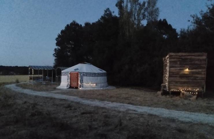 Location de vacances pour 3 personnes, avec Jardin à Saint-Martin-des-Champs (Yonne) - 4