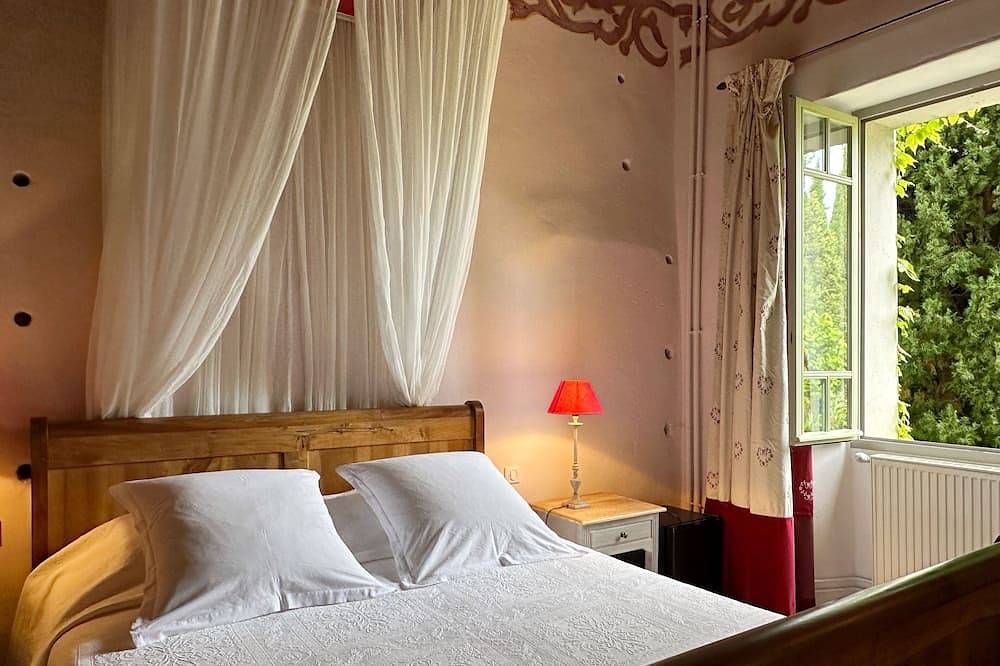 Ganze Wohnung, La Ponche - Cheminee Room in Vacqueyras, Vaucluse