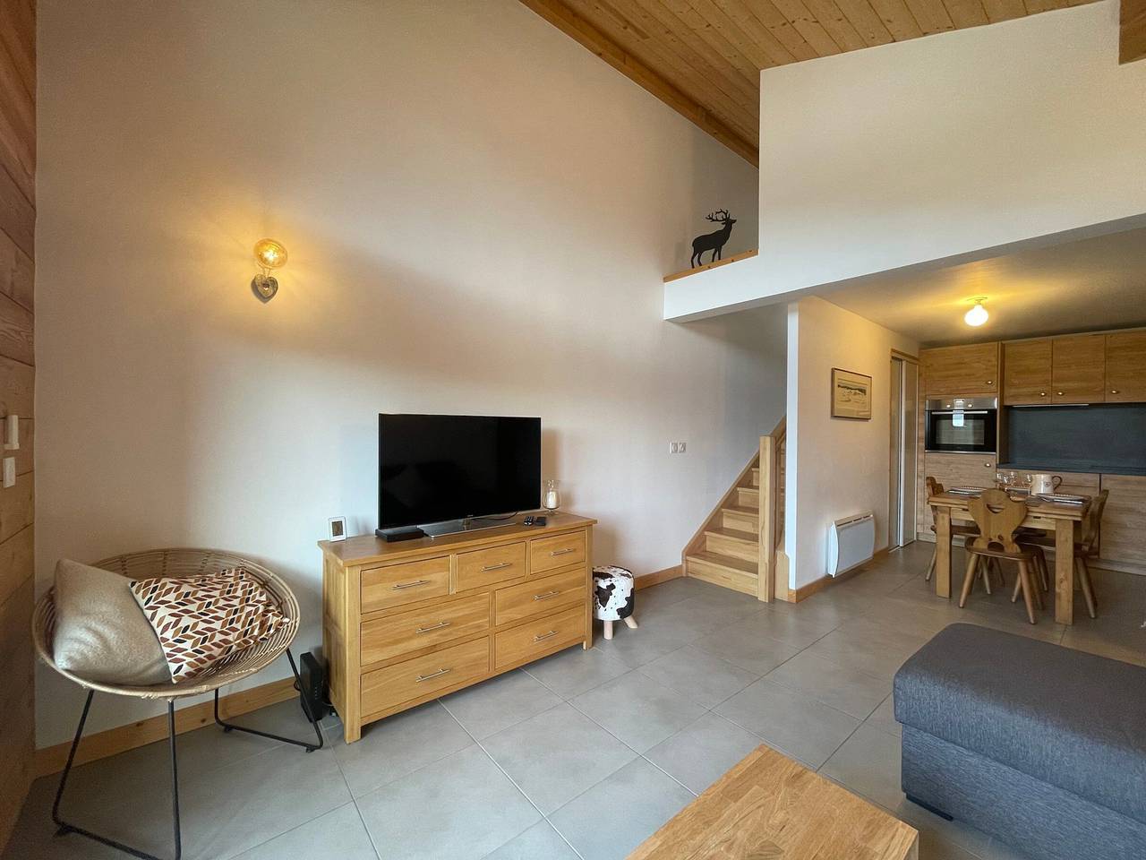 Apartamento entero, Encantador T3 céntrico con balcón y garaje en Samoëns in Samoëns, Region Bonneville