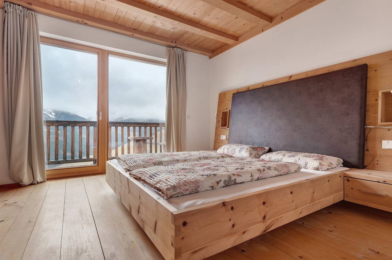 Garmesegghof Alpine Cabin with Mountain View, Private Terrace, and Wi-Fi in Sarnvalley, Sarntal Alps
