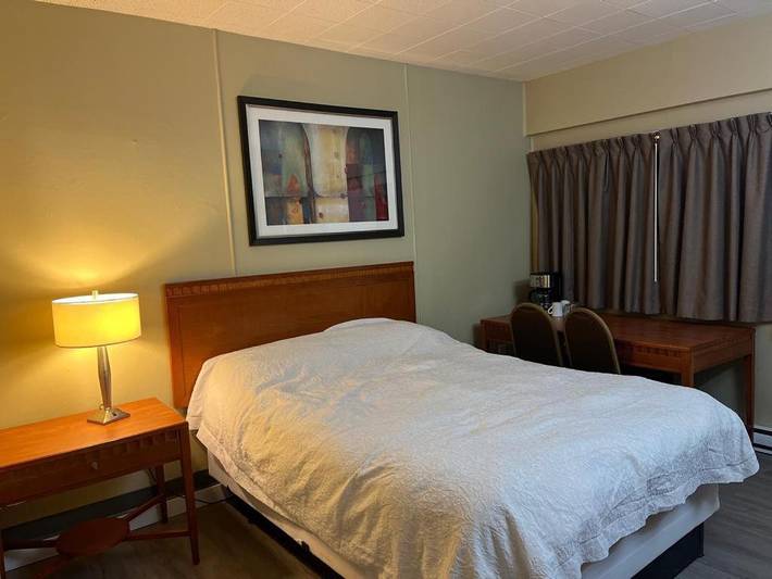 Hôtel pour 4 personnes, avec sauna et piscine ainsi que jardin et vue, animaux acceptés à Vernon - 3