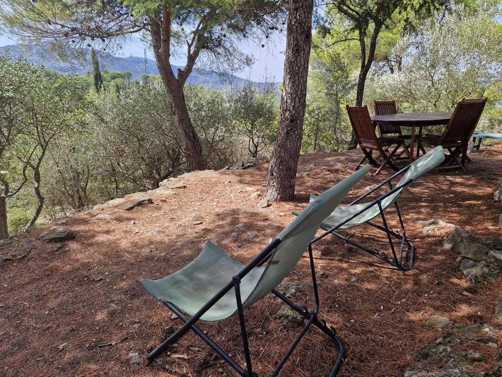 Location de vacances pour 5 personnes, avec vue et jardin, animaux acceptés à Fraissé-des-Corbières - 4