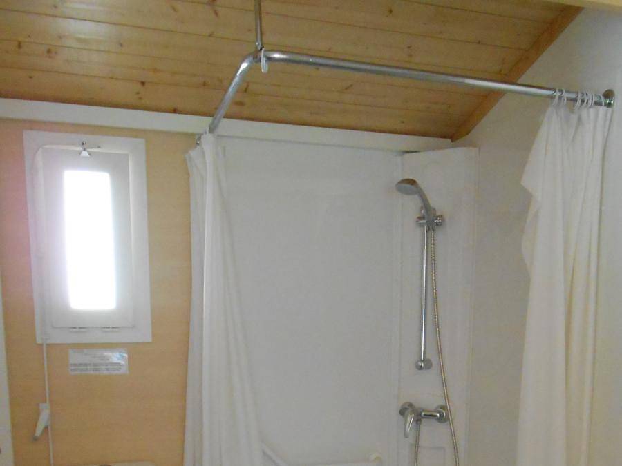 Camping Municipal de Justin - Chalet 4 personas - Chalet Detente Pmr max 4 personas in Die, Parc naturel régional du Vercors