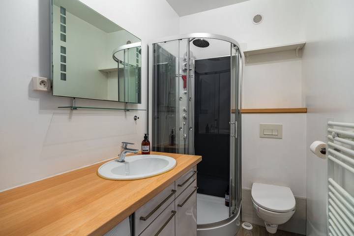 Appartement entier, L'agréable de Pierre - 900 m de la gare in Nancy, Région de Nancy