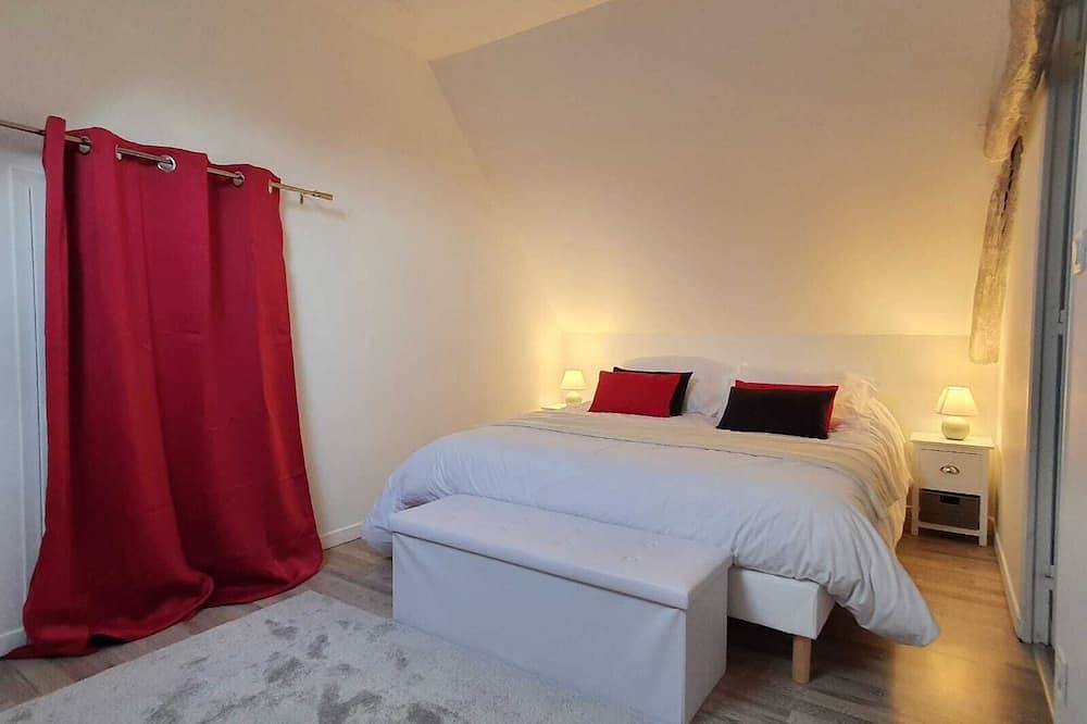 Superbe Gîte Classé 3 Étoiles, au Vert, à 2 pas du Château de Pierrefonds, 6pers in Pierrefonds, Río Oise