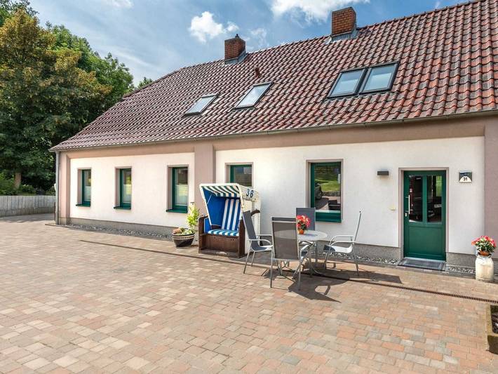 Ferienwohnung für 3 Personen, mit Terrasse und Garten in Kröpelin - 4