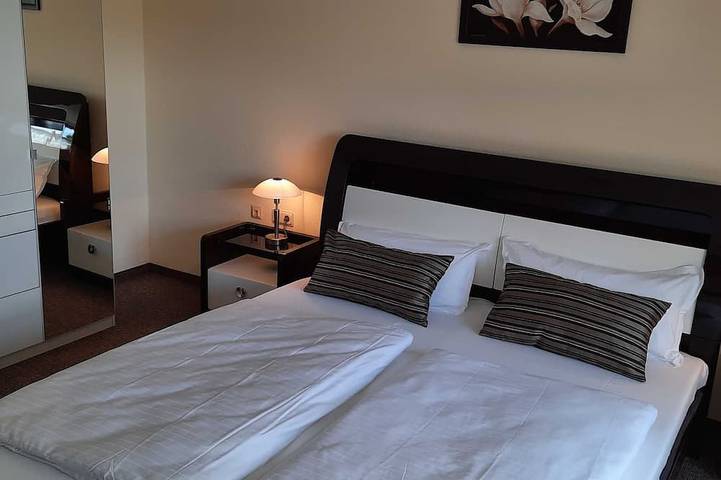 Ferienwohnung für 6 Personen, mit Garten - 1