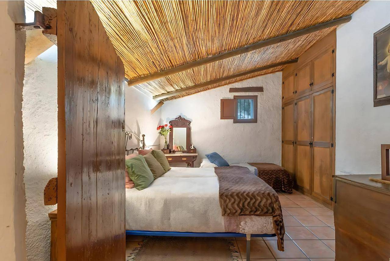 Chalet in Alt Penedès, Interior de Barcelona