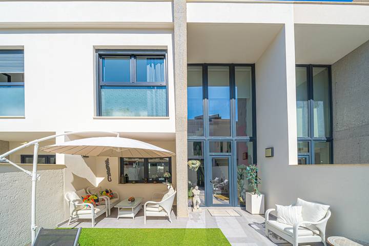 Location de vacances pour 6 personnes, avec bassin pour enfant à L'Alfàs del Pi - 4