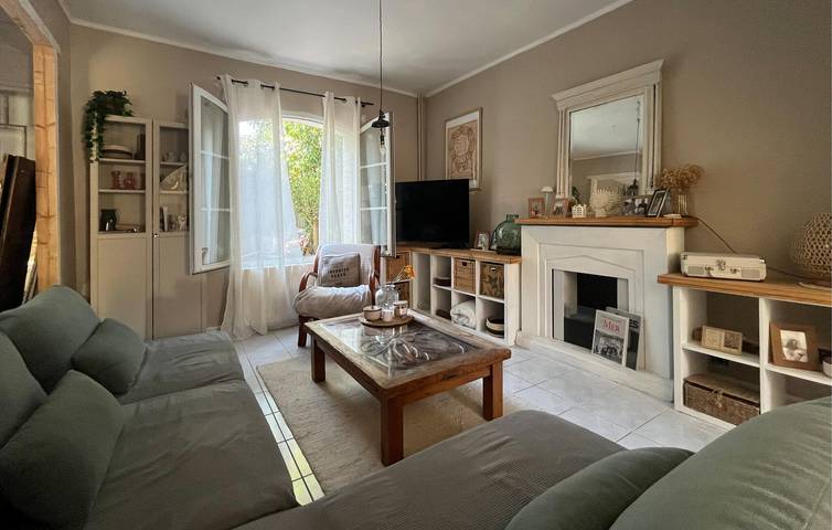 Location de vacances pour 6 personnes, avec piscine et terrasse à Pont-Saint-Esprit - 3