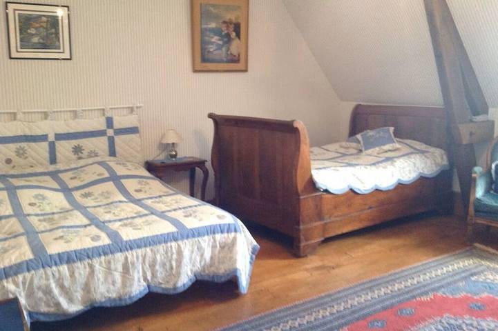 Gîte pour 12 personnes, avec jardin à Montagnac-la-Crempse - 3