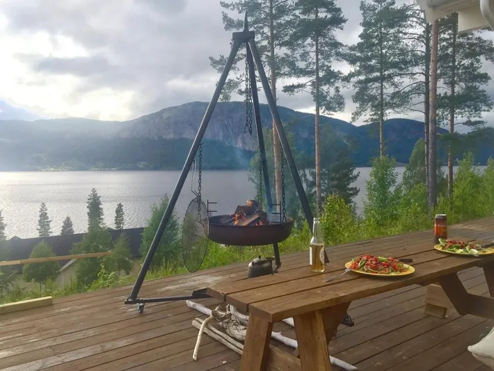 Ferienwohnung für 2 Personen, mit Ausblick und Terrasse sowie Seeblick - 1