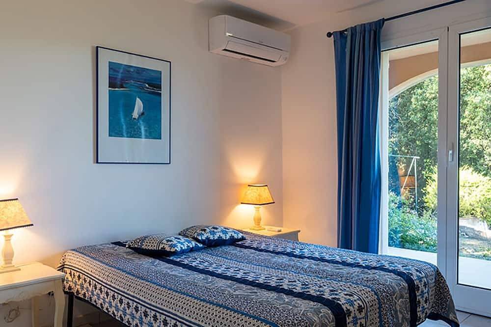 Dans l'arrière pays :Domaine A Presa Appartement Rdc Villa in Sainte-Lucie-de-Tallano, Parc naturel régional de Corse